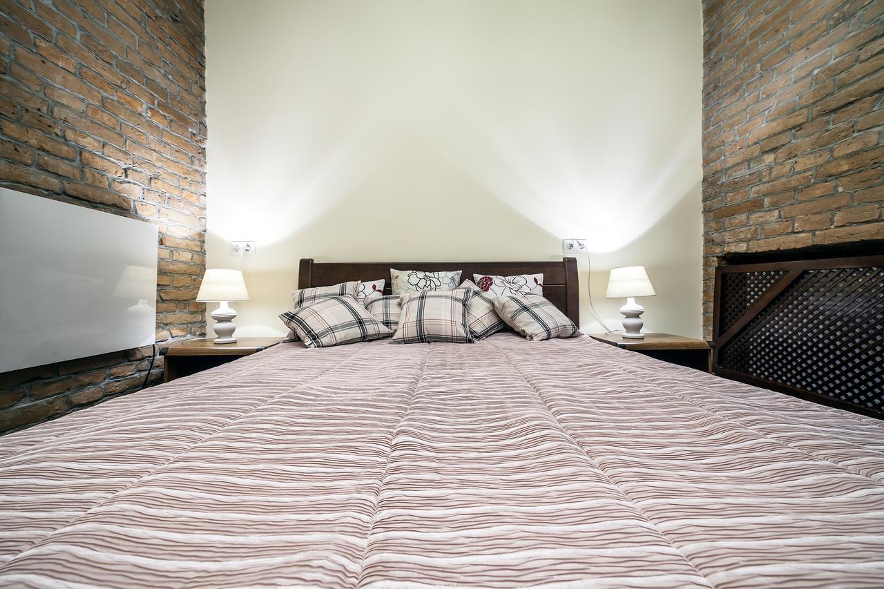 Vip Castle Apartmens Lviv Dış mekan fotoğraf